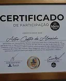 Certificado de participação em treinamento técnico da Ideia Glass
